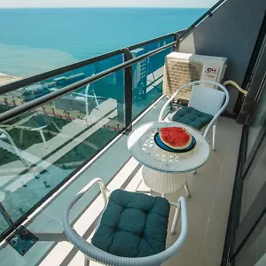 Apart Otel Orange Sky Beach Tower, Batum
